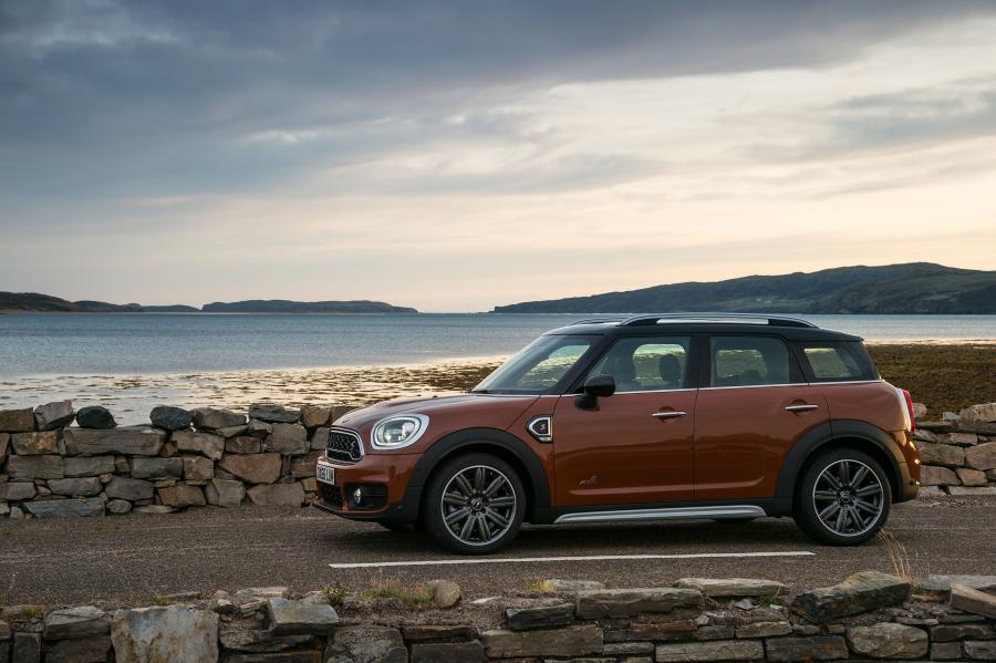  Mini Cooper S Countryman ALL4 2017 года  (WW) (фото 17 из 138)